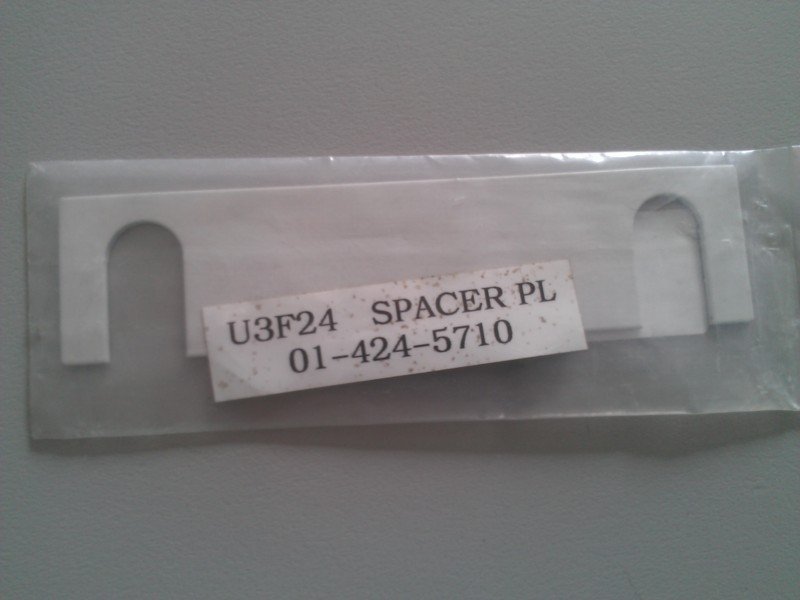 Defenco_SA_-146702.jpg SPACER,PLATE - NSN:5365-01-424-5710 - Image 1