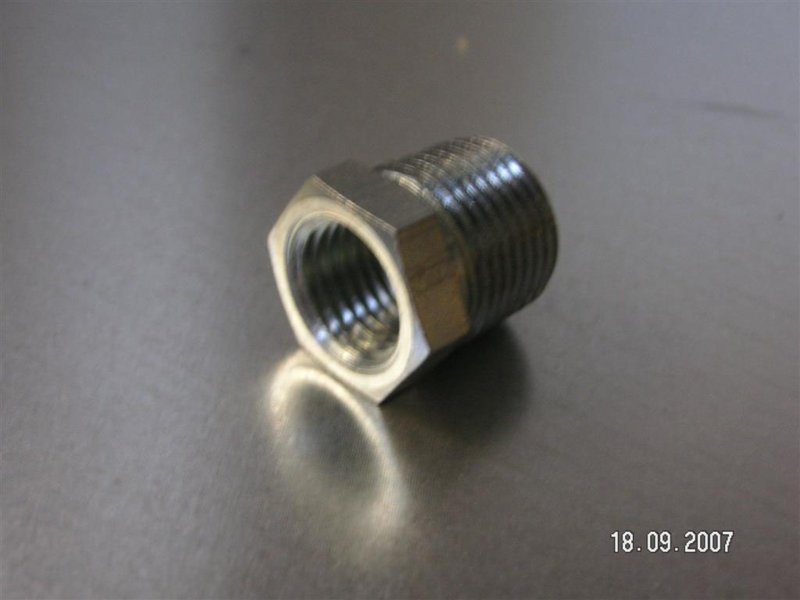 Defenco_SA_-1766.jpg BUSHING,PIPE - NSN:4730-00-903-7204 - Image 1