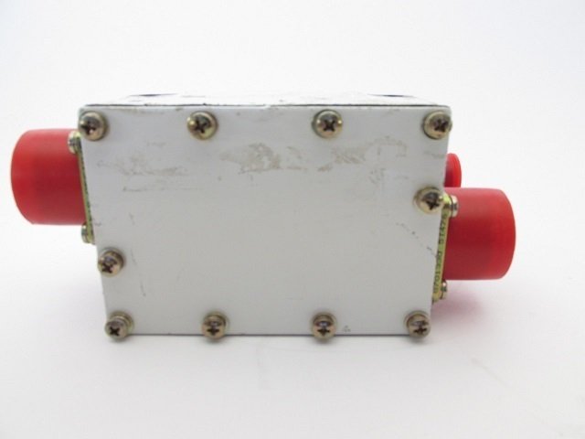 Defenco_SA_-26044.jpg RELAY AND HOUSING ASSEMBLY - NSN: 2590-00-083-0266 - P/N: 10894808 - Image 1