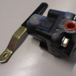 VALVE,PLUG - NSN:4820-00-679-9225