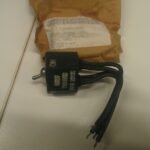 SWITCH,TOGGLE - NSN:5330-00-548-8046