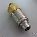 SWITCH,PRESSURE - NSN:5930-12-310-3016