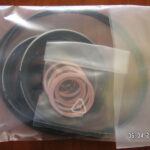 GASKET SET - NSN:2940-12-142-8883