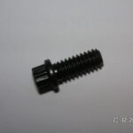 BOLT,MACHINE - NSN:5306-01-015-5430