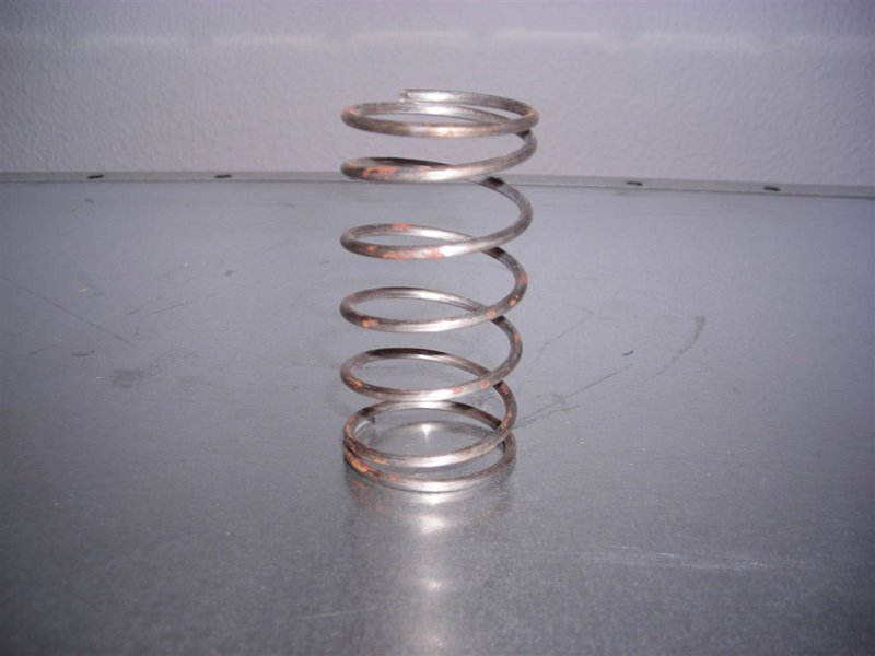 Defenco_SA_-6514.jpg SPRING,HELICAL,COMP - NSN:5360-00-812-0196 - Image 1