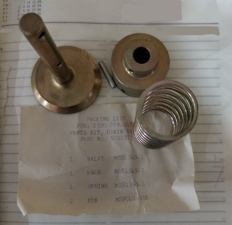 251928.1 PARTS KIT,ENGINE POPPET VALVE - NSN: 2815-00-679-0478 - Image 1